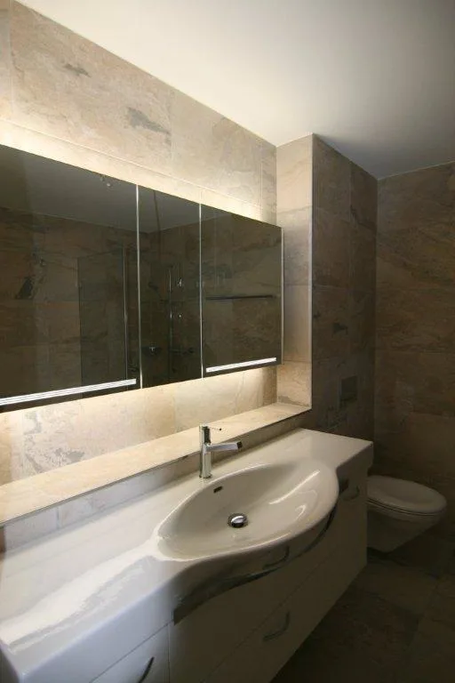 Moderne Wohnung mit Sitzplatz an zentraler Lage