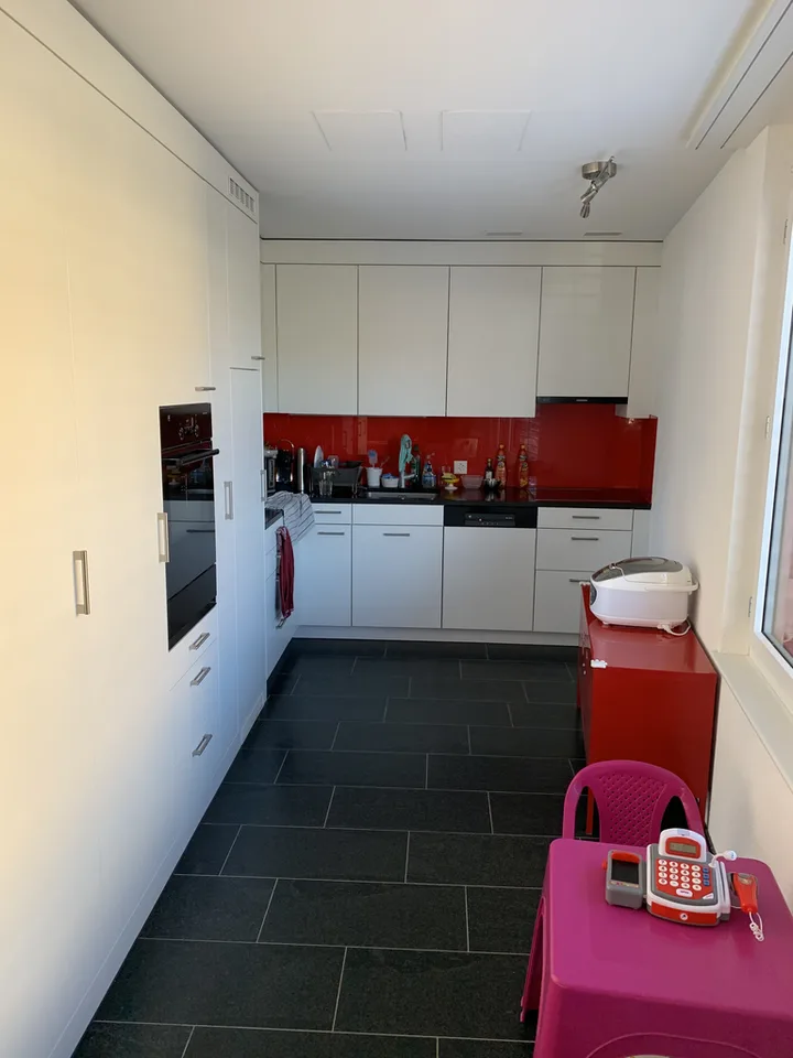 Moderne Wohnung mit Sitzplatz an zentraler Lage