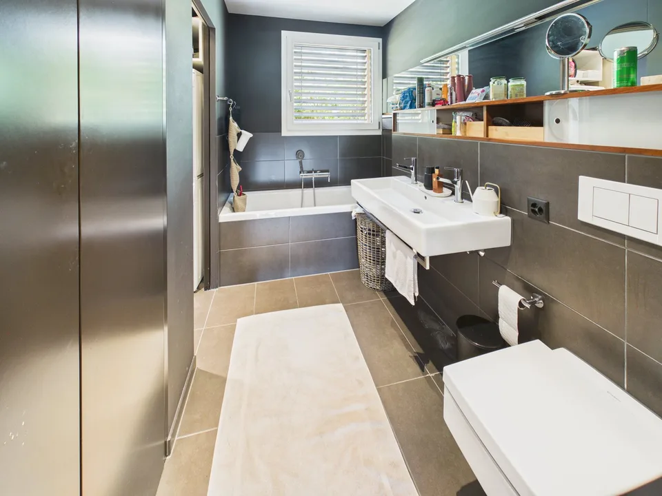 Modernes Wohnen mit Ausbaupotenzial in 3.5 Zimmer – Exklusive Eigentumswohnung in Zwingen – Foto 16 von 21