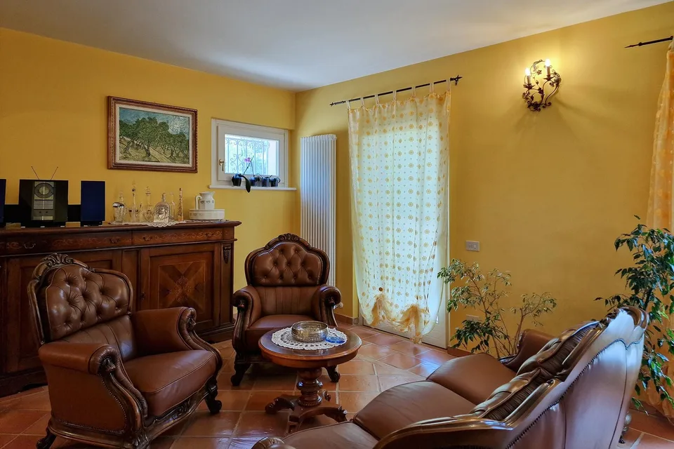 AFFASCINANTE CASOLARE 12.5 LOCALI VISTA MARE NELLE MARCHE