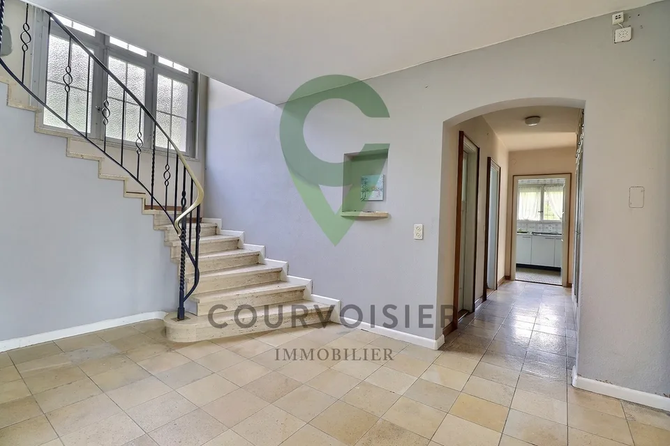 Maison spacieuse à rénover à La Tour-de-Peilz – Foto 10 von 11
