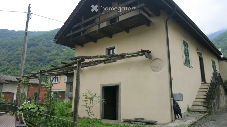 FERIENHAUS- CASA CON GIARDINO, ORTO E POSTEGGIO