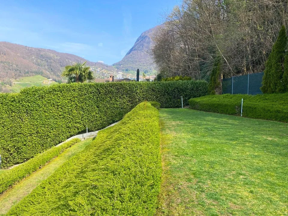 COSTRUISCI LA TUA CASA VISTA LAGO