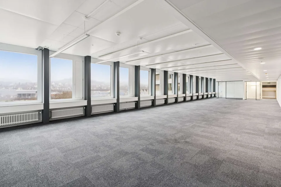 Top ausgebaute Büroflächen an zentraler Lage