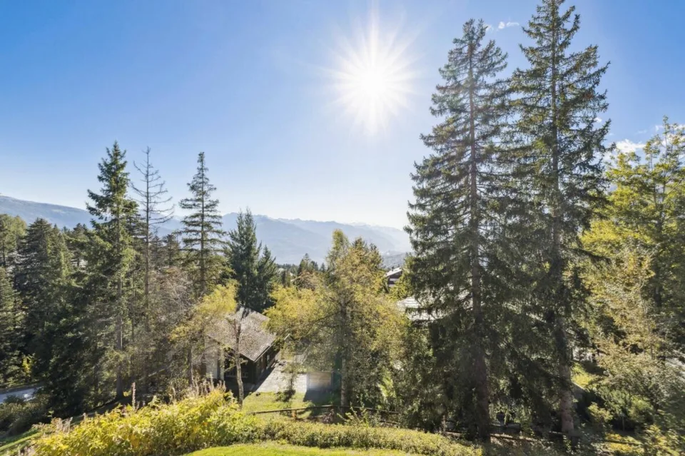 Chalet avec piscine intérieur à Crans-Montana - Location à la semaine ou au mois - Disponible pour Nouvel An