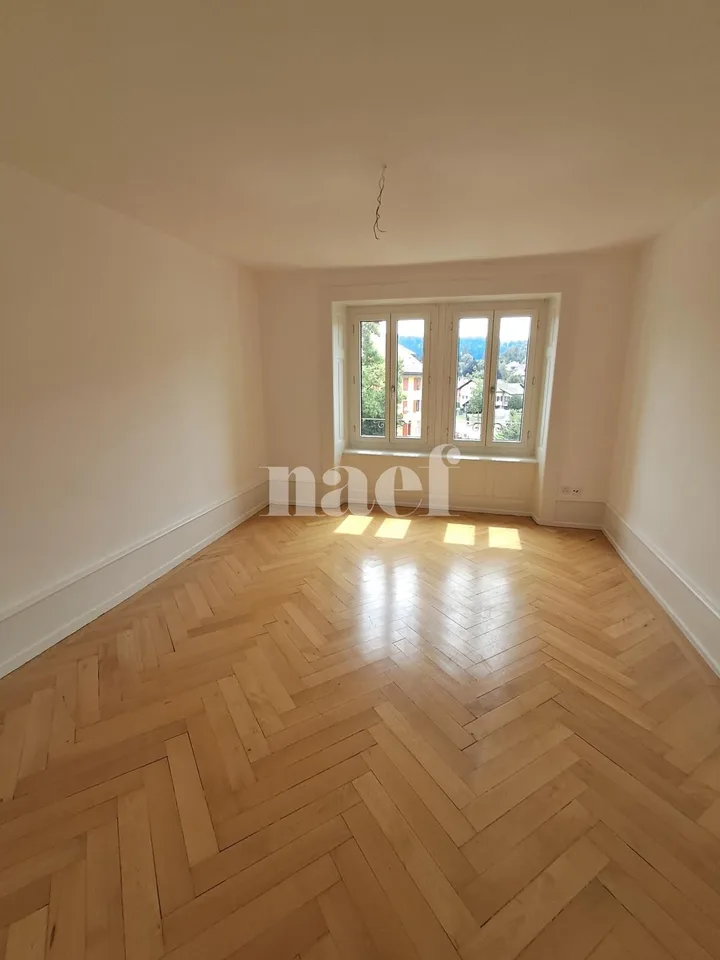 Appartement de 4 pièces au 4e étage