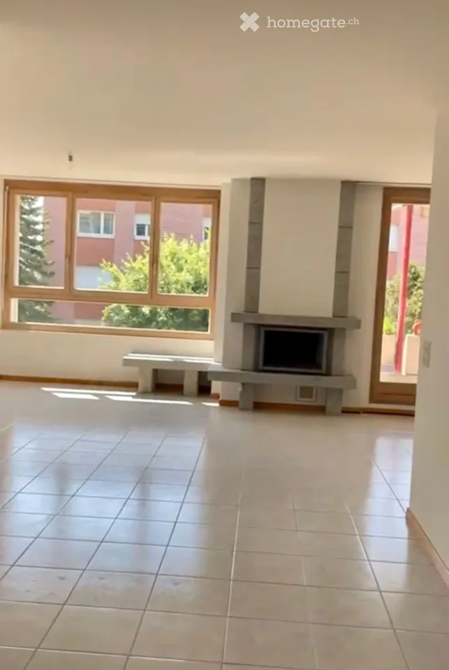 Appartement avec cheminée et balcon de 3.5 pcs