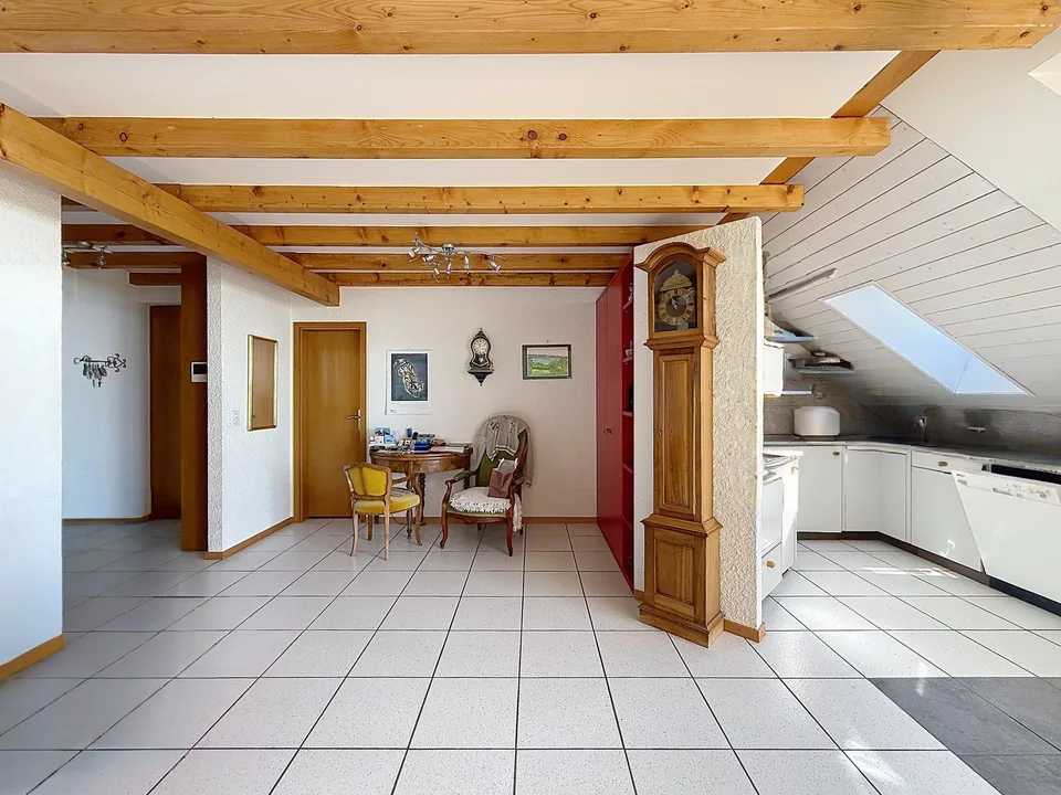 Il lago e le Alpi come unico orizzonte — Duplex 4,5 locali con mezzanino, Gorgier