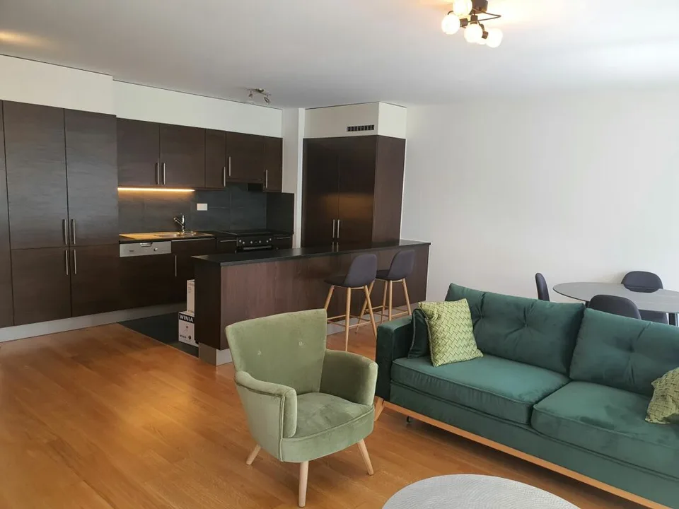Zwei Apartments in Florissant