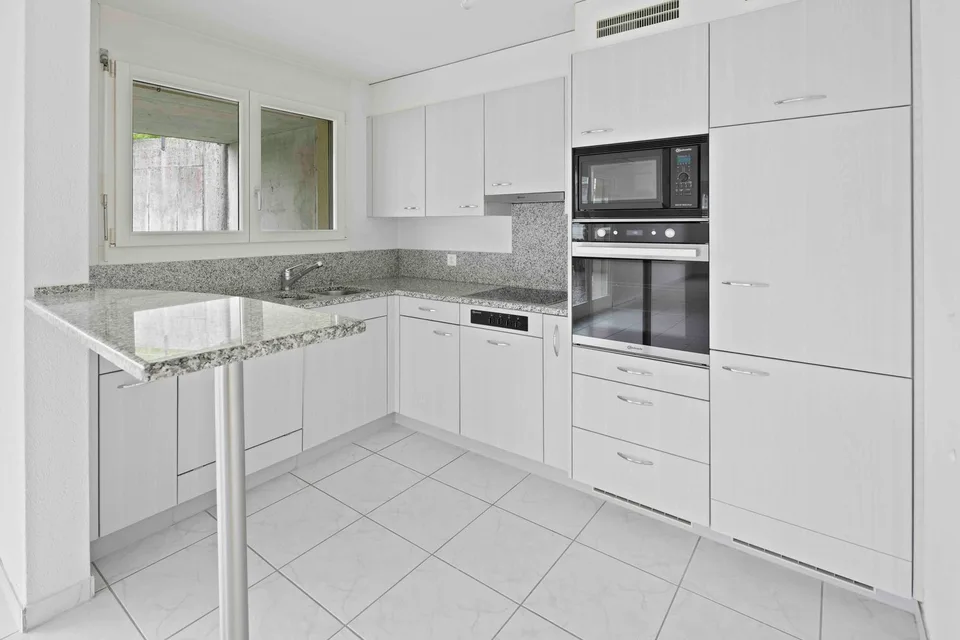 Semidetached house attraente in posizione centrale con riserve di terreno preziose