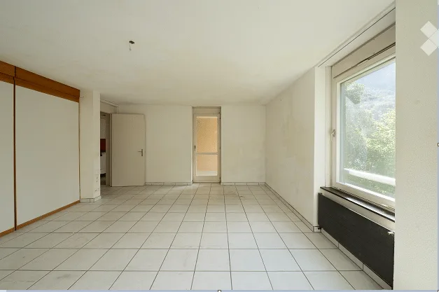 Charmante 3.5-Zimmer-Wohnung mit Balkon und schöner Aussicht in Glarus