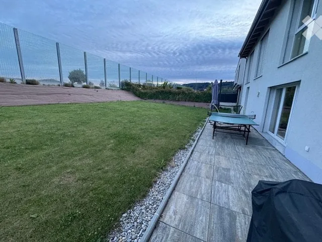 Geräumige Villa zur Miete in Riaz