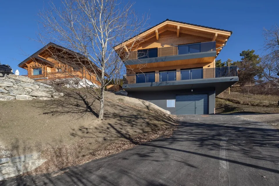 Chalet 5.5 pièces Proche Crans-Montana