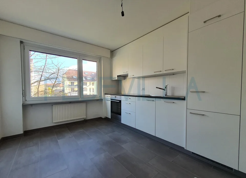 Moderne 4.5 Zi.-Wohnung zu vermieten