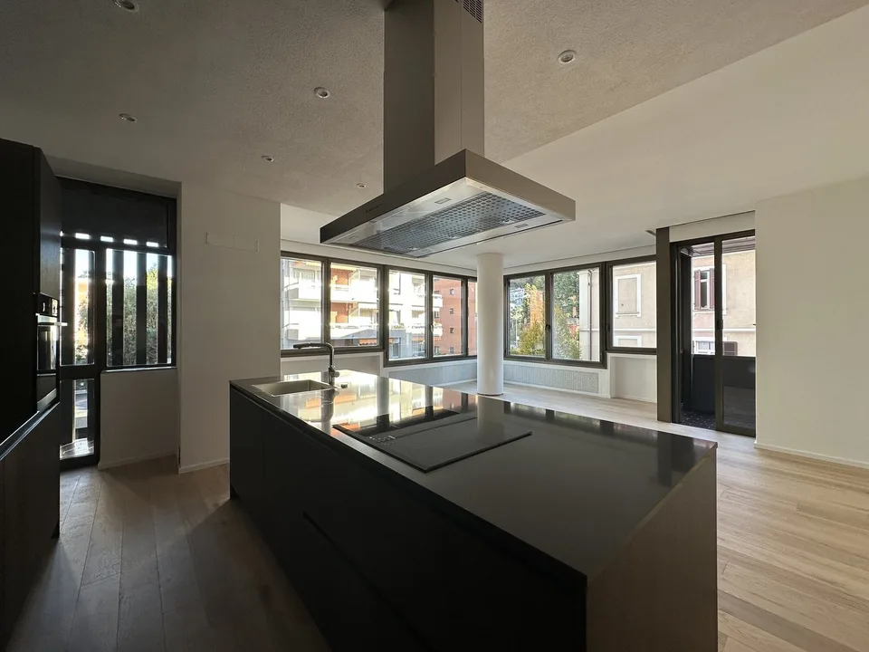 VENDESI SPLENDIDO APPARTAMENTO A CASSARATE