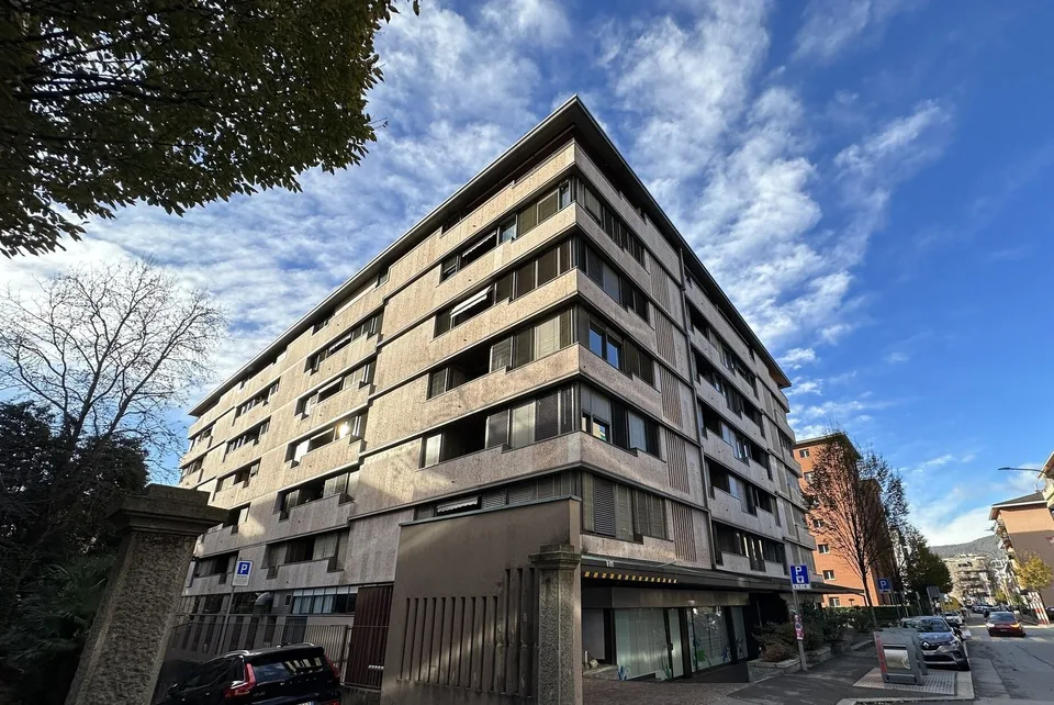 VENDESI SPLENDIDO APPARTAMENTO A CASSARATE