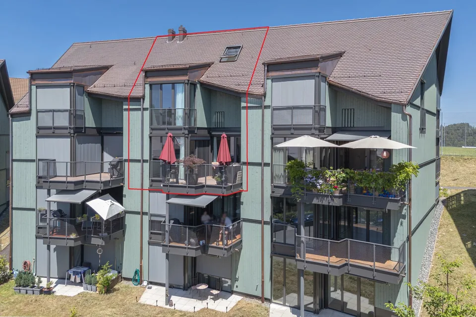 Familienfreundliche 5½ Zimmer-Minergie-Maisonette mit 2 Garagenplätzen im exklusiven Ausbaustandard – Foto 18 von 26