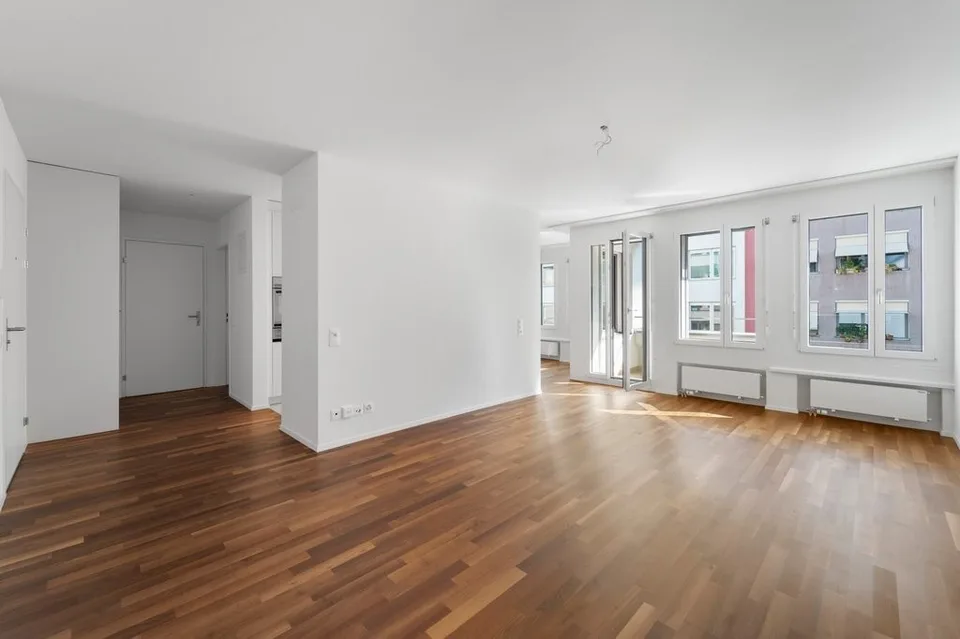 Mit Geschirrspüler, Balkon, Lift und vieles mehr