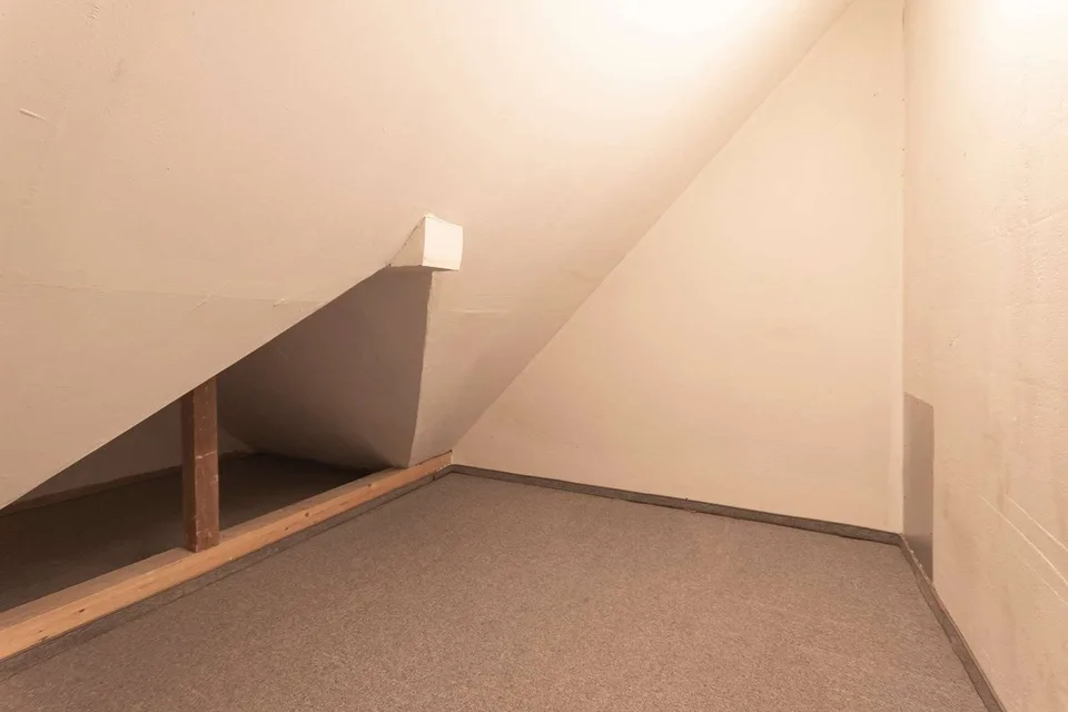 Appartement attrayant de 4,5 pièces avec galerie à Kloten – photo 13 sur 13