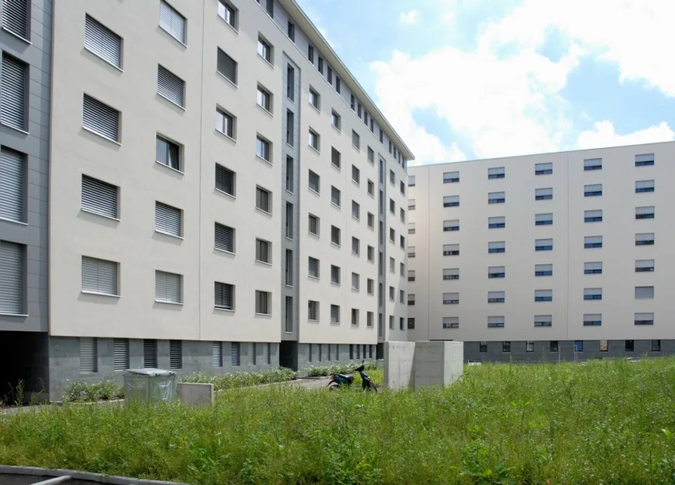 A louer place de parc intérieure