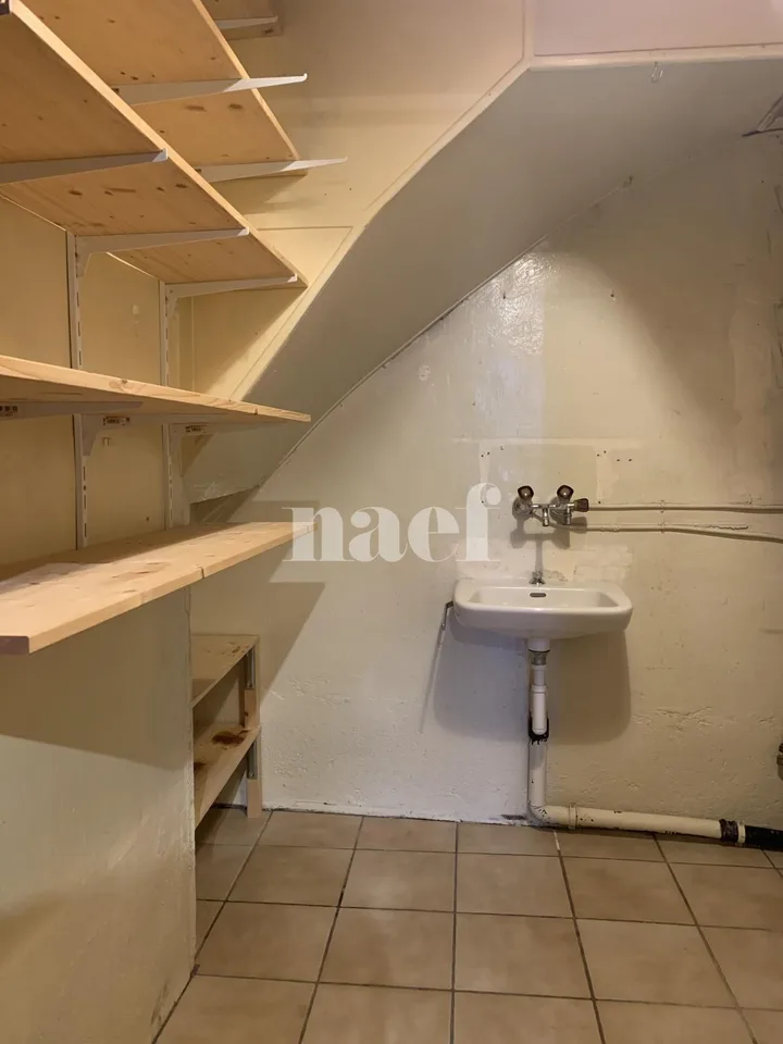 Duplex spacieux et lumineux de 6.5 pièces avec jardin commun – foto 25 di 26