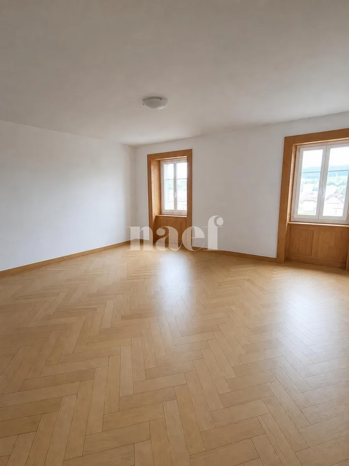 Geräumiges und helles 6.5-Zimmer-Duplex mit Gemeinschaftsgarten