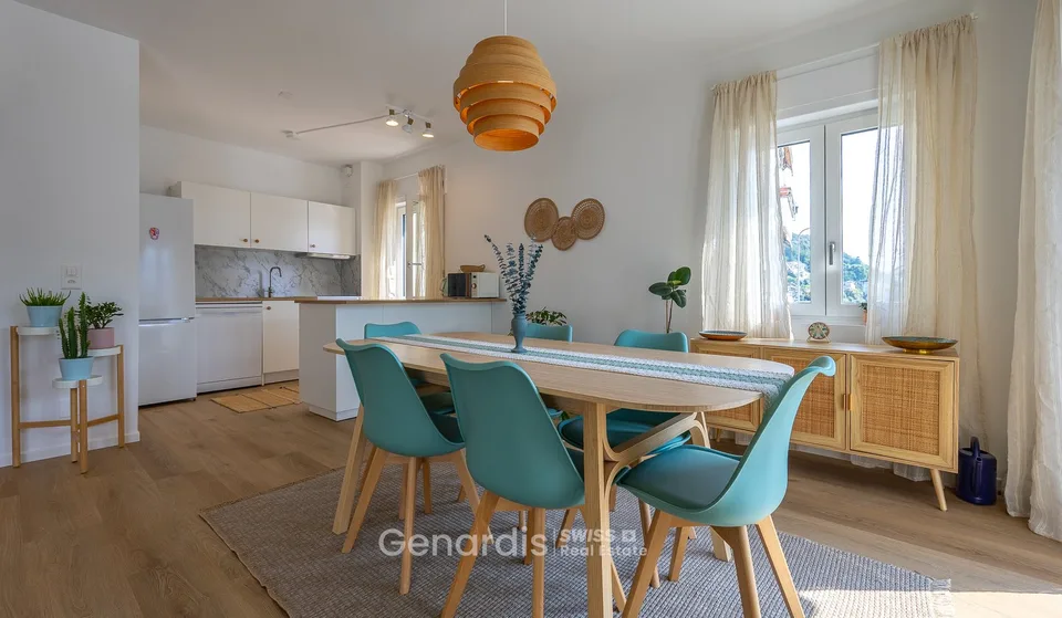 Helles 4.5-Zimmer-Apartment mit Balkon in Ponte Tresa