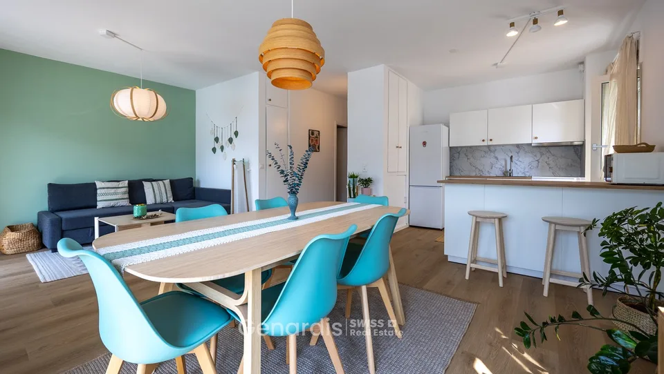 Helles 4.5-Zimmer-Apartment mit Balkon in Ponte Tresa