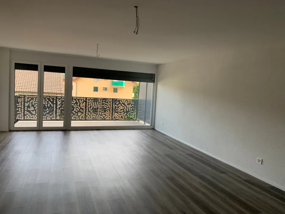 Helle 2.5-Zimmer-Wohnung mit Balkon in Pieterlen