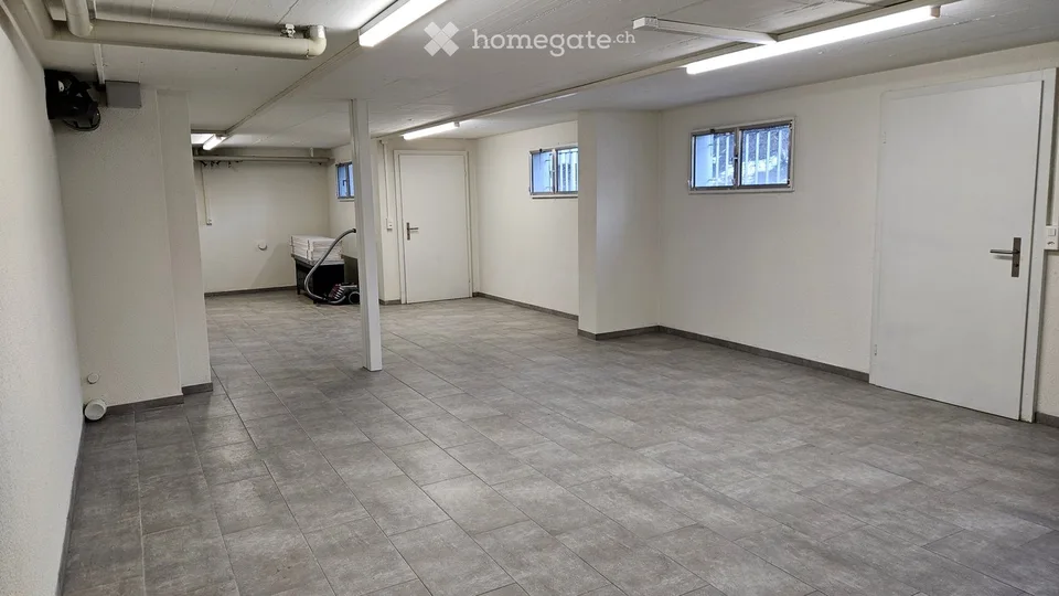 Bureaux ou locaux commerciaux à Baar