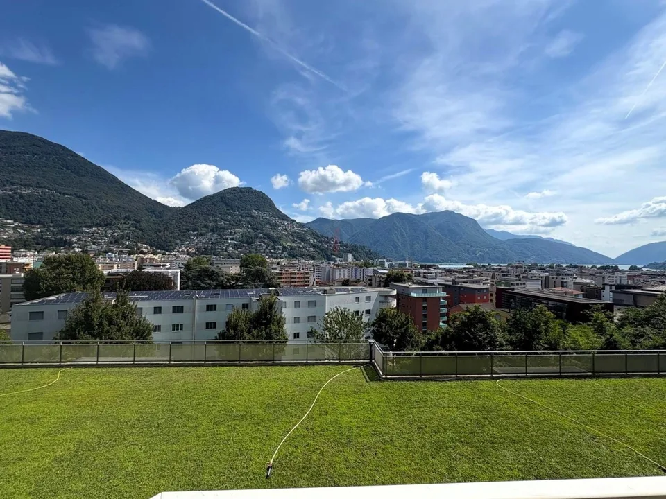 SPLENDIDA VISTA DALLA TUA NUOVA DIMORA