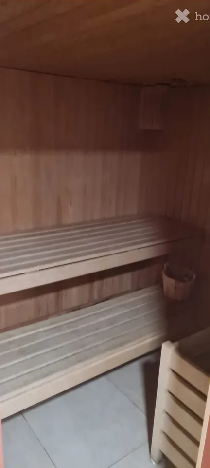 Schönes Apartment mit 2 Pools zur Übernahme