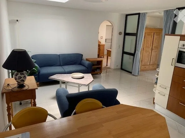 Zweizimmerwohnung möbliert