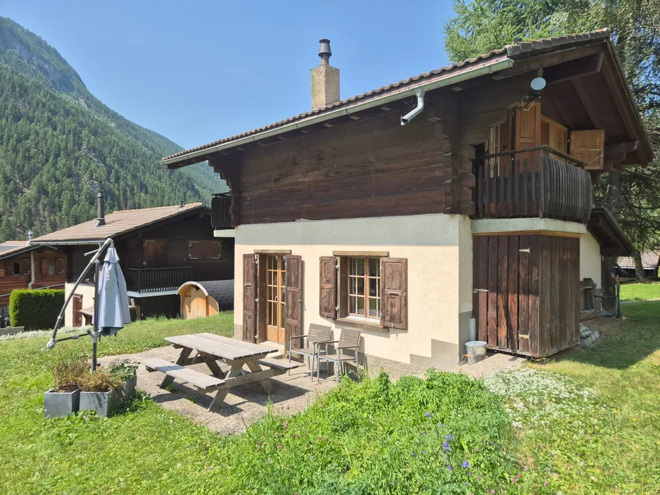 Charmant petit chalet dans hameau tranquille - La Tour/Evolène