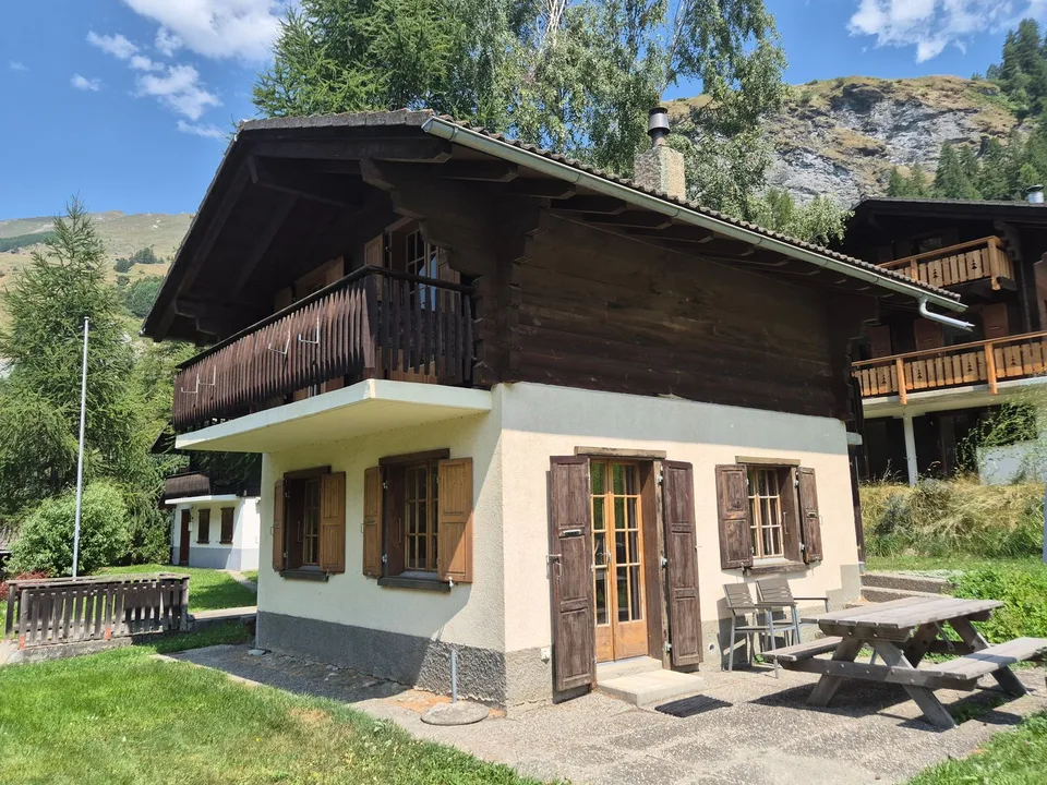 Charmant petit chalet dans hameau tranquille - La Tour/Evolène