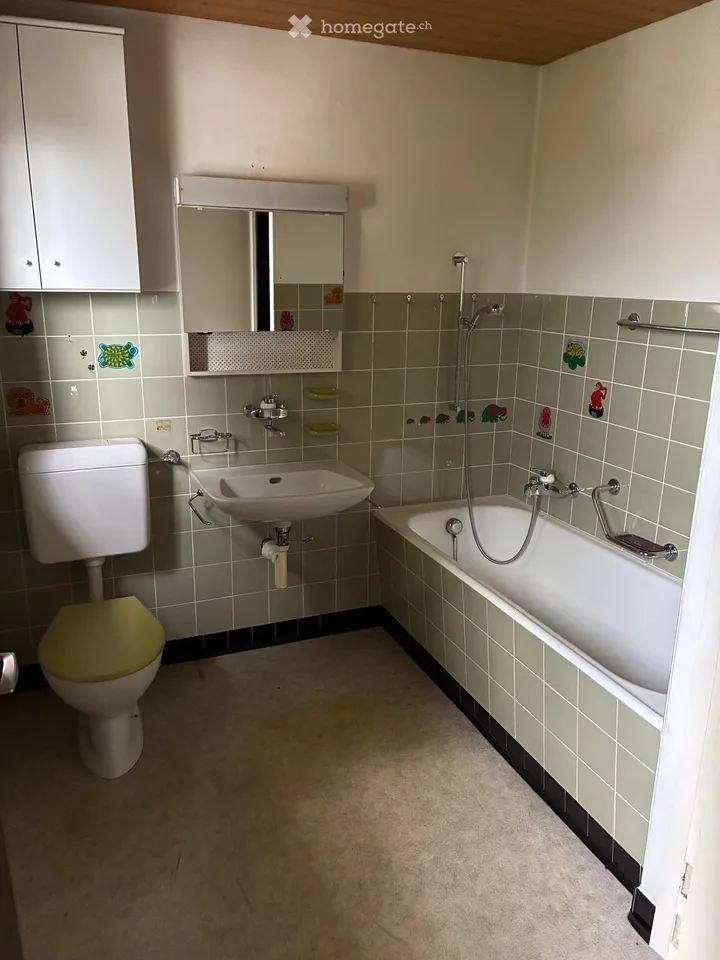 Maison de famille charmante à Büetigen – Vie idyllique avec vue