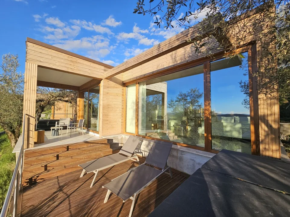 PROGETTO PER 10 ECO SUITE IN COLLINA SUL LAGO TRASIMENO
