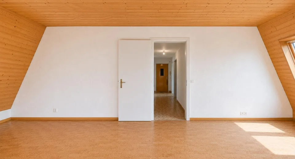 Appartement calme de 3 pièces dans les combles à Hölstein – nouvelle cuisine, parking, vue panoramique sur le vert