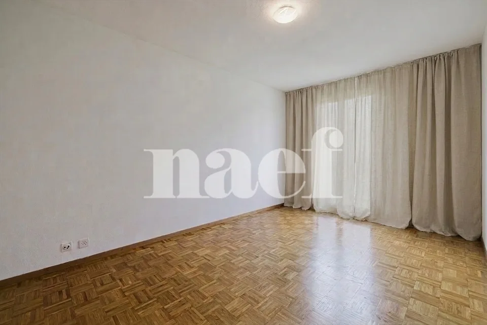 Wohnung mit 7 Zimmern in der Nähe internationaler Organisationen