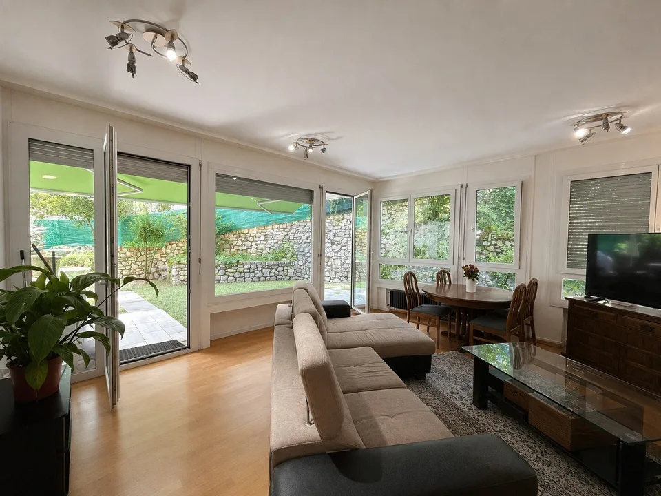 GRANDE 3.5 LOCALI CON AMPIO GIARDINO PRIVATO A LUGANO BESSO