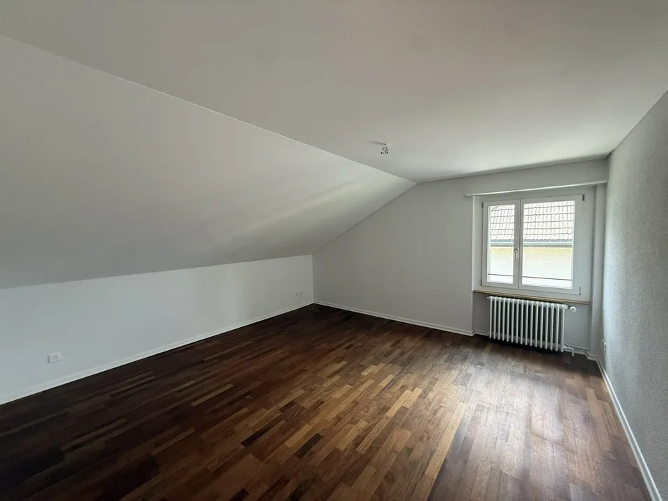 Charmante 3-Zimmerwohnung im Dachgeschoss