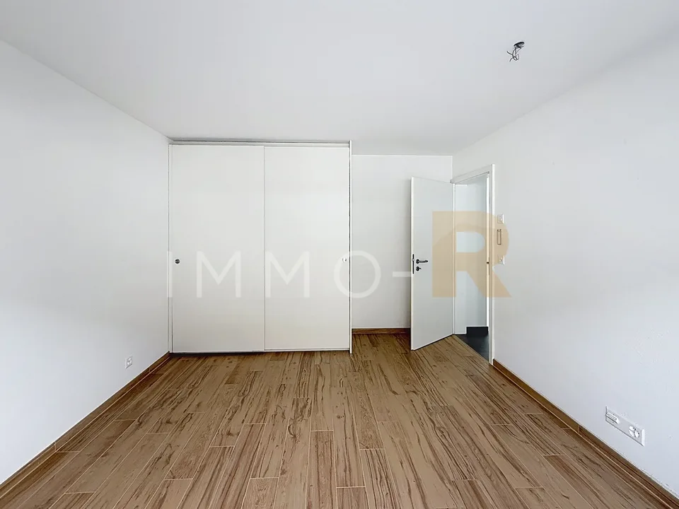 Delizioso appartamento di 3.5 locali con ampio balcone e vista libera