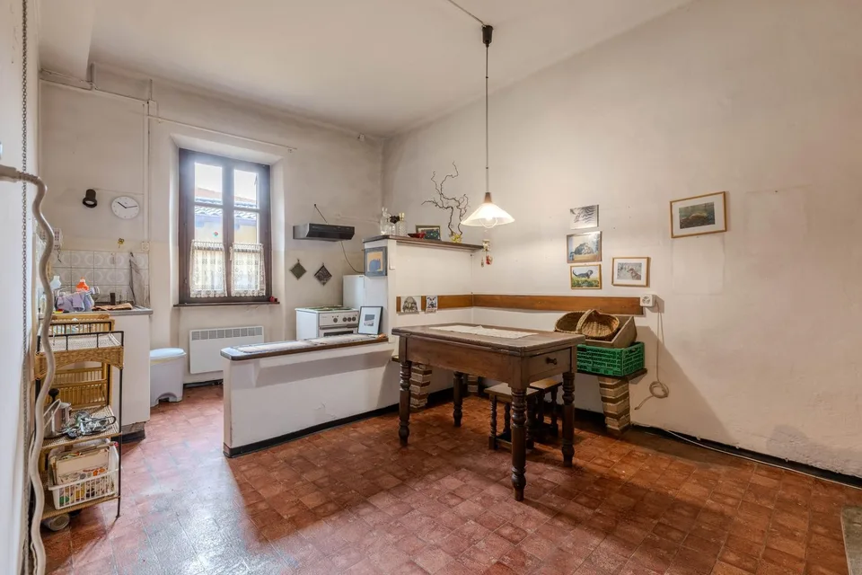 Gelegenheit - Kernhaus 7.5 zum Renovieren in Ligornetto