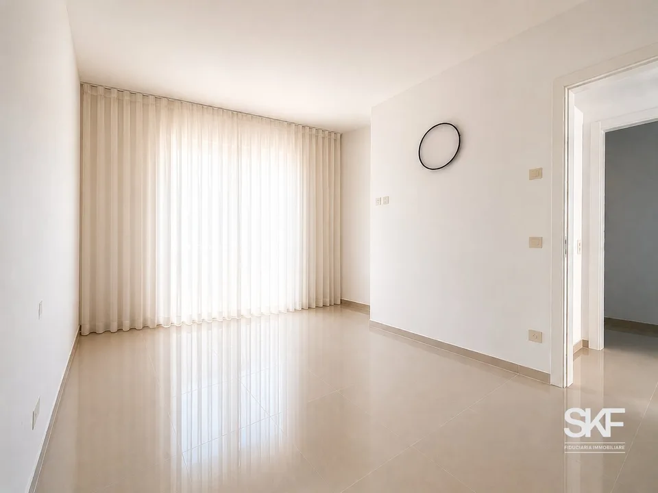 BRISSAGO - VERKAUFT HELLES 3.5-ZIMMER-WOHNUNG MIT BEEINDRUCKENDER SEESICHT – Foto 10 von 12