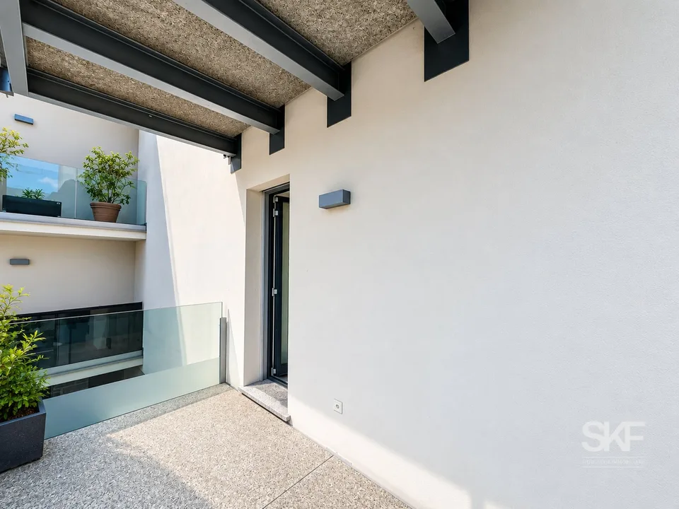 BRISSAGO - VERKAUFT HELLES 3.5-ZIMMER-WOHNUNG MIT BEEINDRUCKENDER SEESICHT – Foto 5 von 12