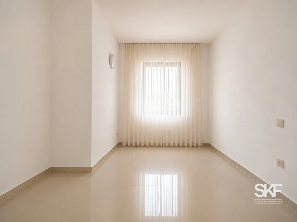 BRISSAGO - VERKAUFT HELLES 3.5-ZIMMER-WOHNUNG MIT BEEINDRUCKENDER SEESICHT – Foto 9 von 12