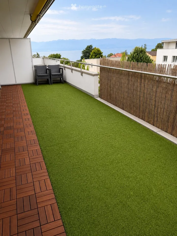 Attique 3 pièces  avec grande terrasse et vue sur le lac