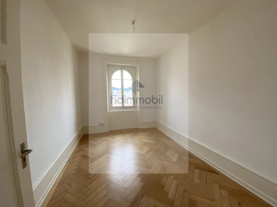 Prächtige 4-Zimmer-Wohnung, kürzlich renoviert