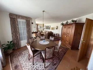 Charmantes 5.5-Zimmer-Landhaus in Embrach