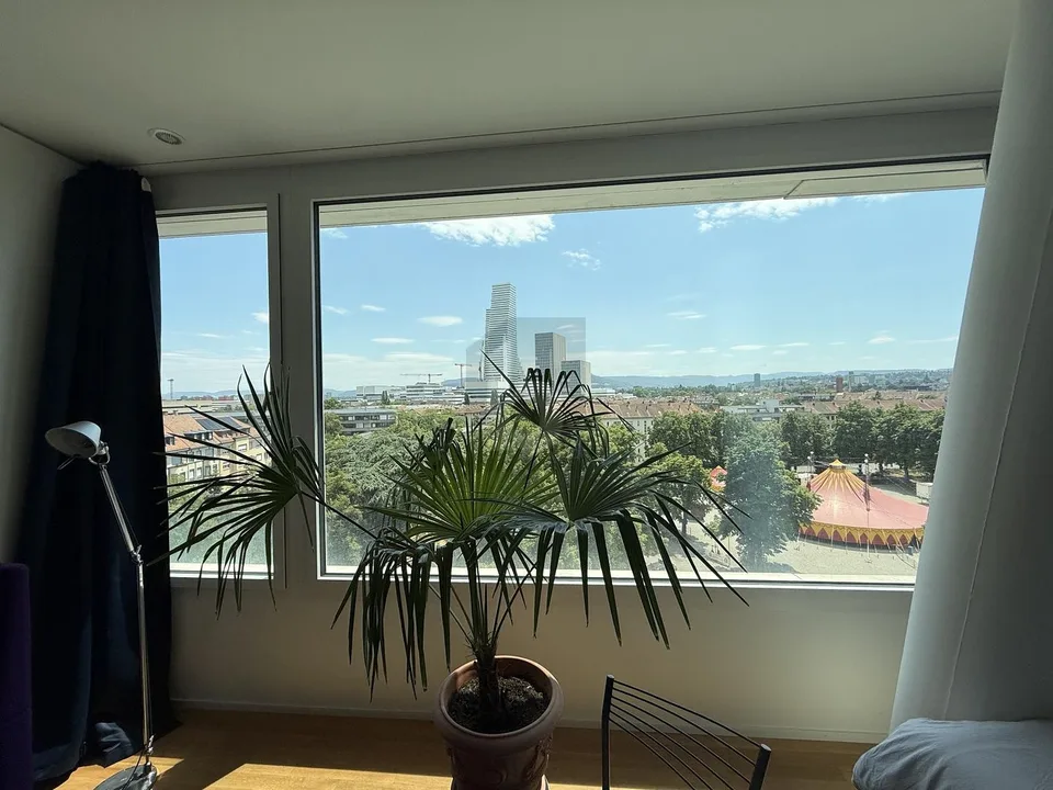 WEITSICHT, MÖBLIERT AN TOP-LAGE!